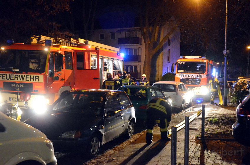 Feuer 2 Koeln Gremberg Luederichstr P67.JPG - Miklos Laubert